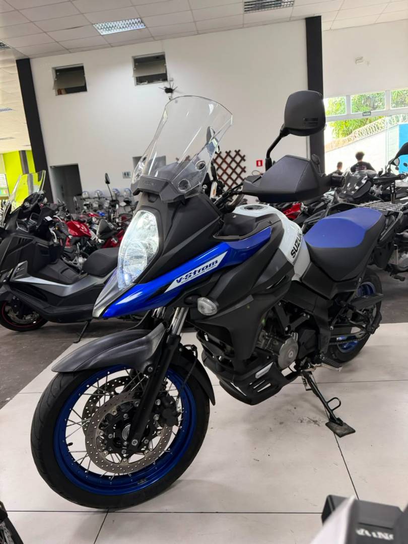 SUZUKI V-STROM 650 ADVENTURE