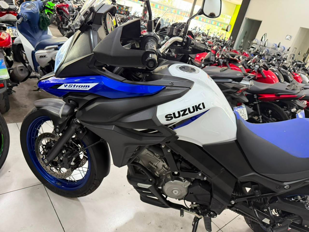 SUZUKI V-STROM 650 ADVENTURE