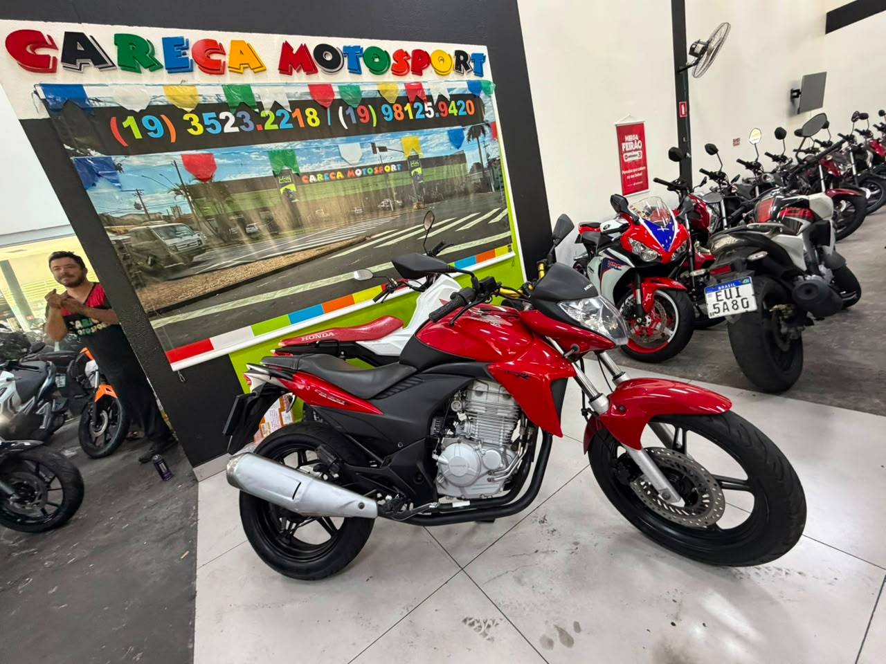 HONDA CB 300R
