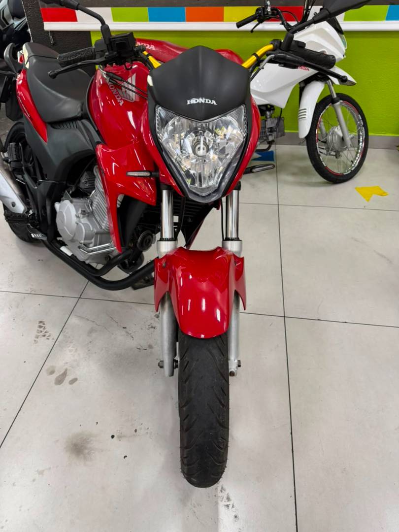 HONDA CB 300R