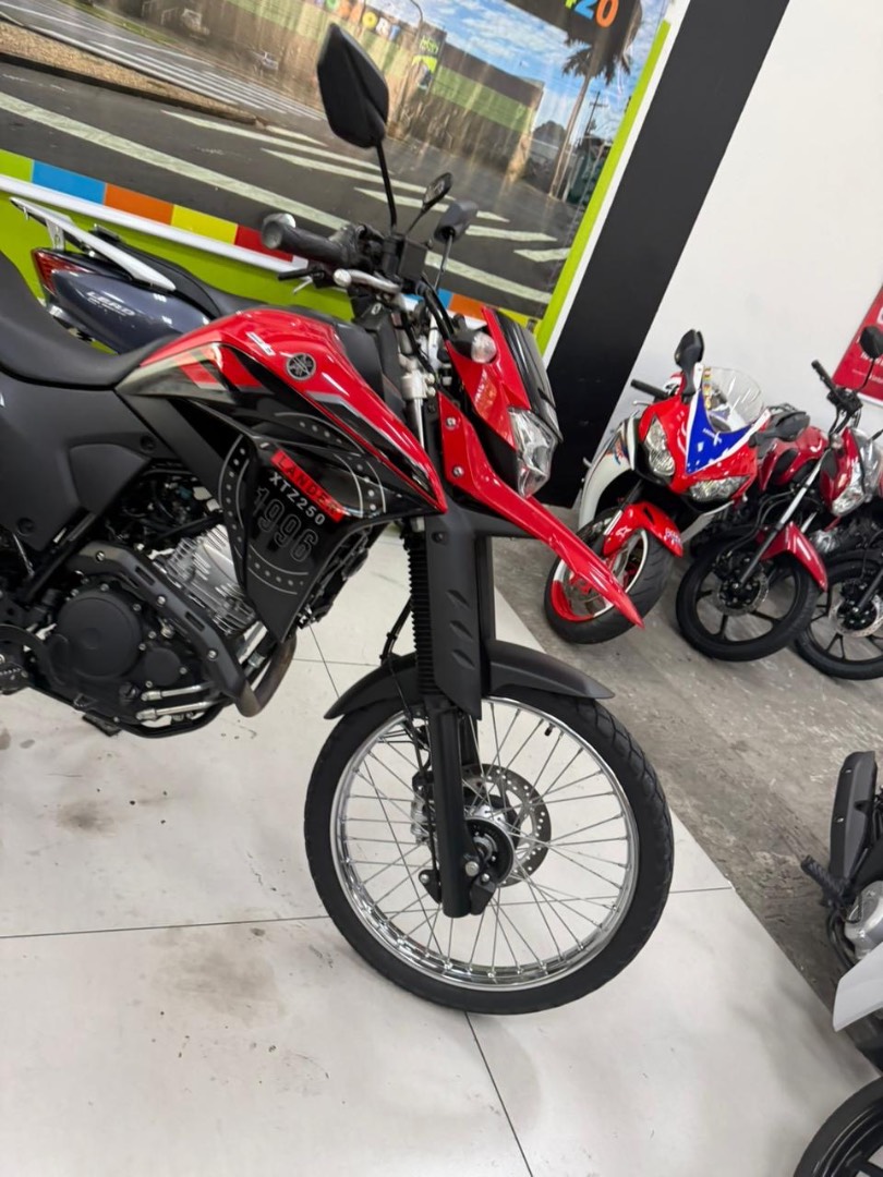 YAMAHA XTZ 250 LANDER