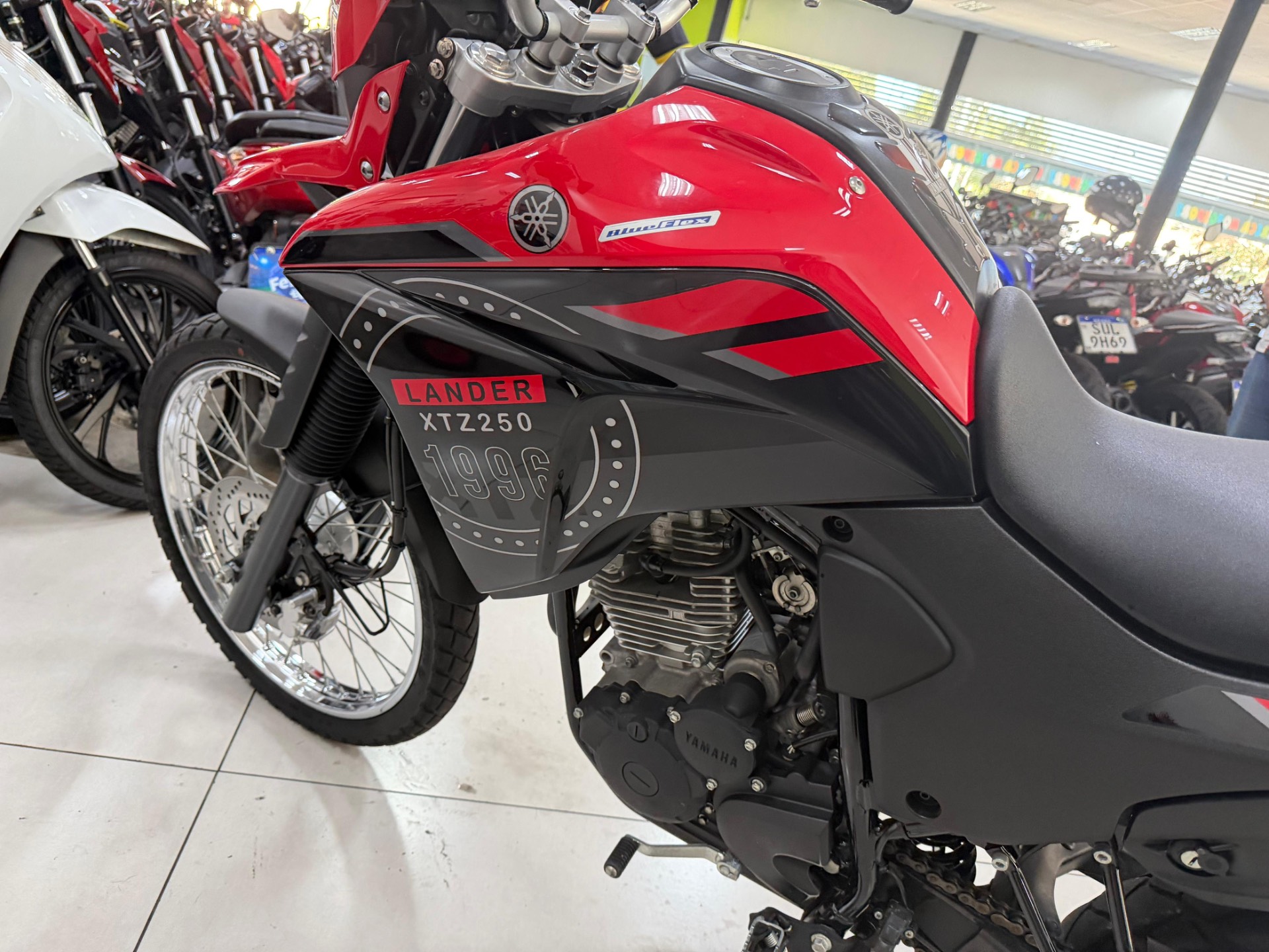 YAMAHA XTZ 250 LANDER