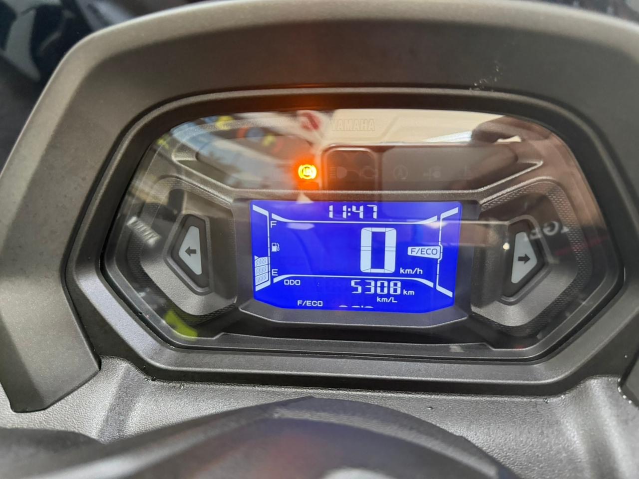 YAMAHA NMAX 160 ABS