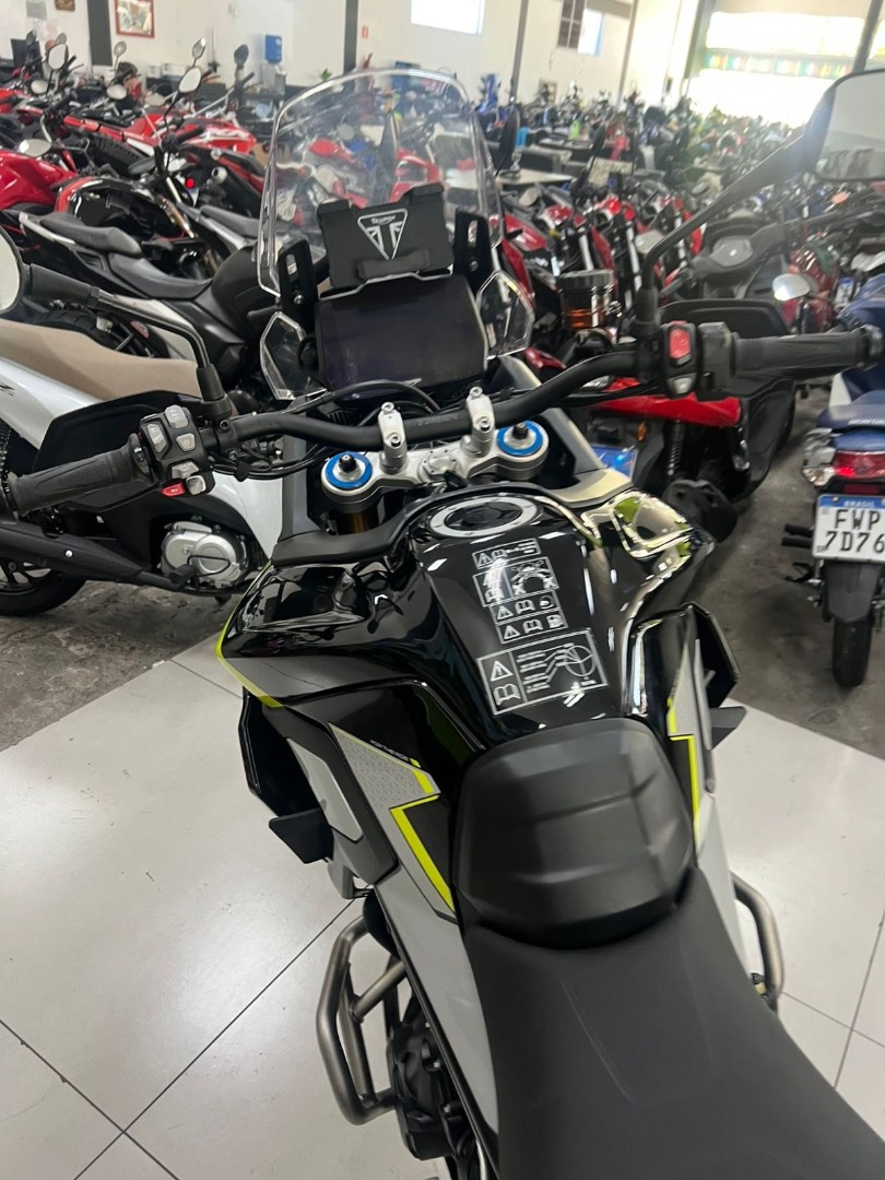 TRIUMPH TIGER 900 RALLY PRO