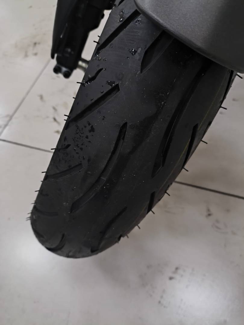 BAJAJ DOMINAR 400