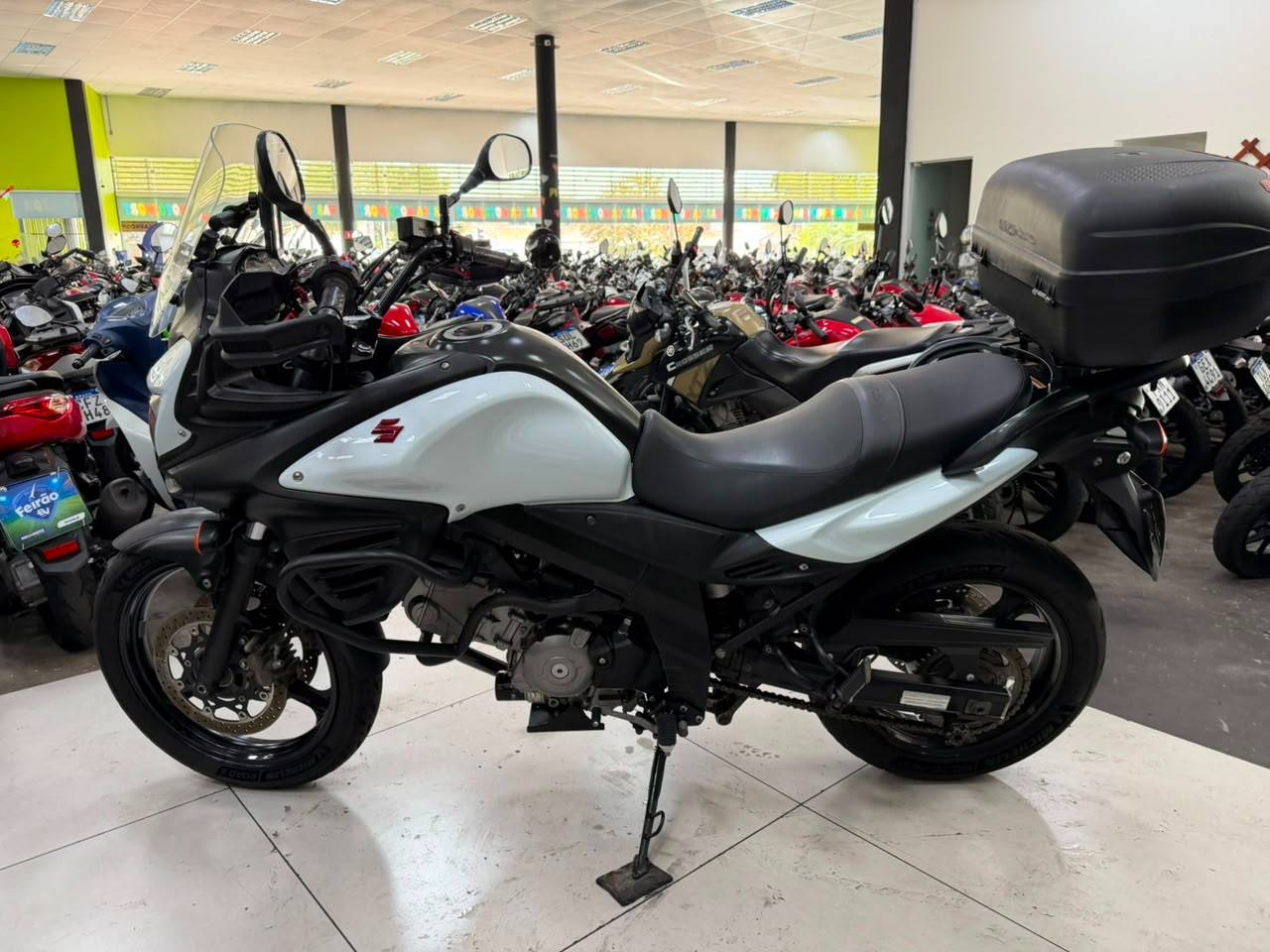 SUZUKI V STROM 650