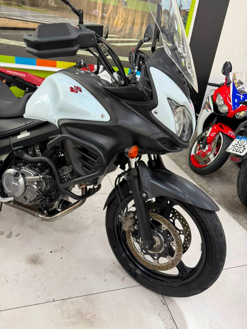 SUZUKI V STROM 650