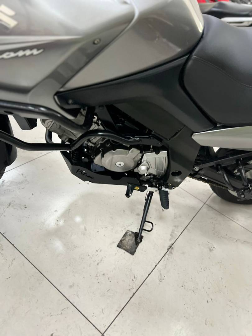SUZUKI DL 650 V STROM