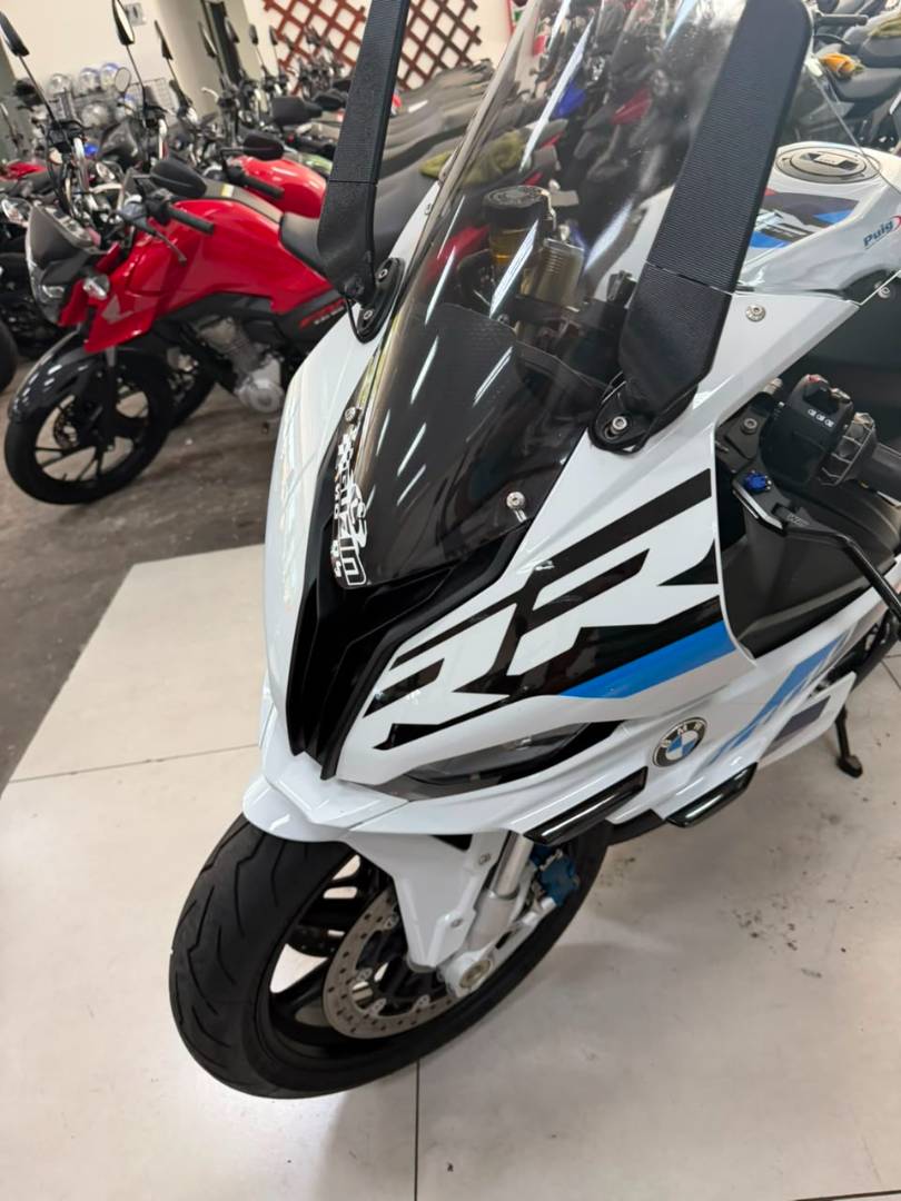 BMW S 1000 RR