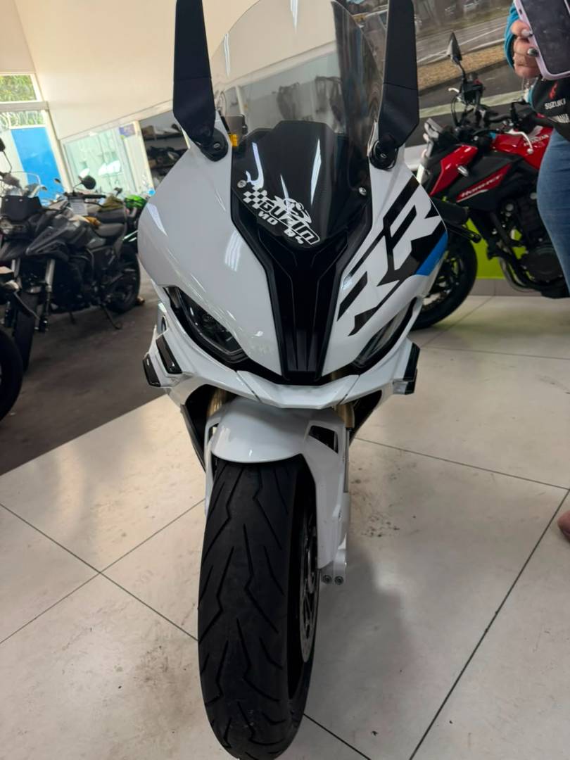BMW S 1000 RR