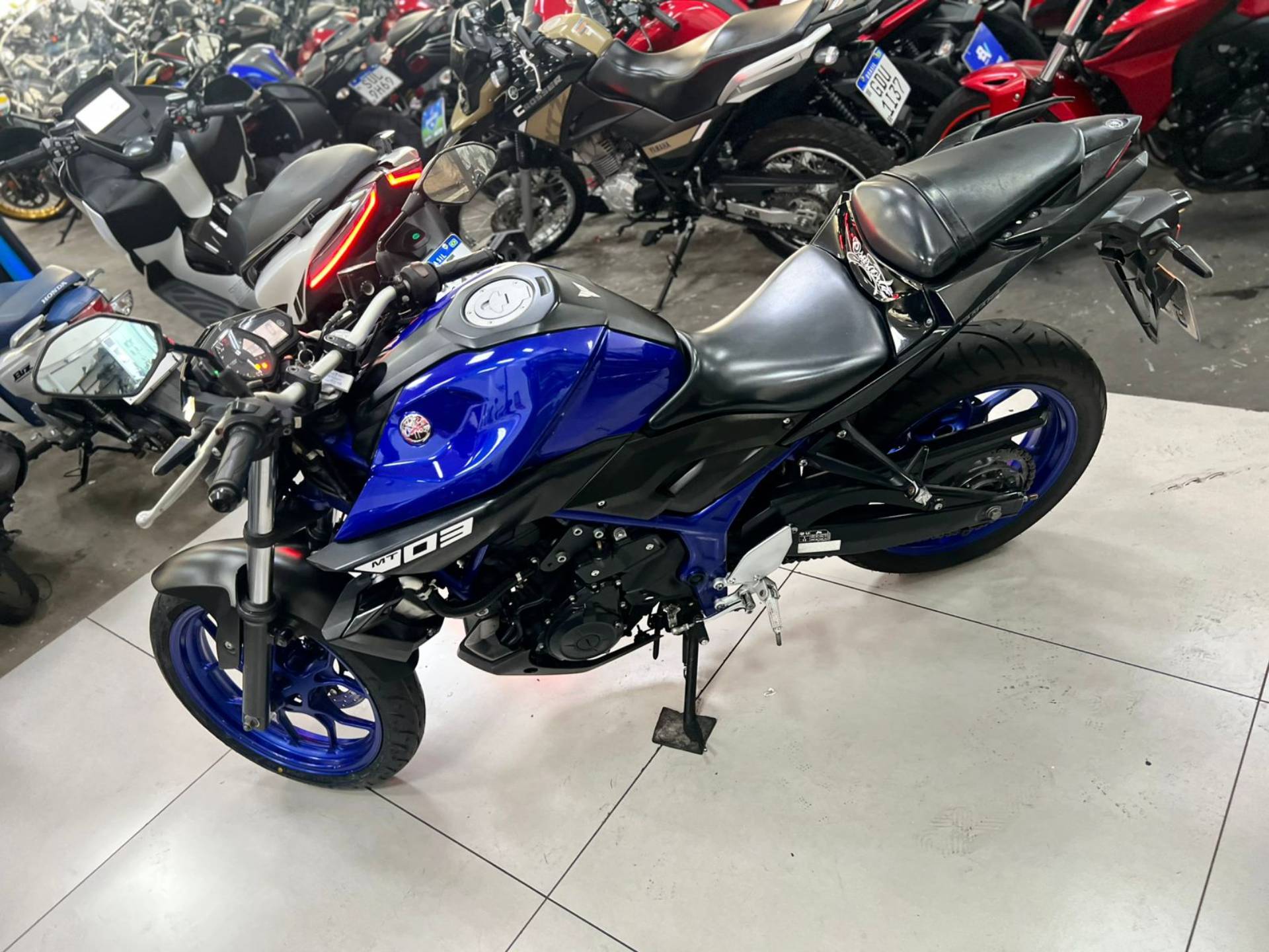 YAMAHA MT-03 ABS