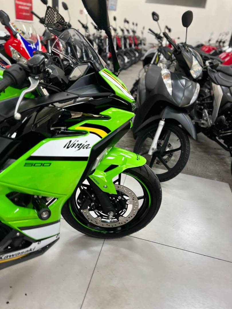 KAWASAKI NINJA 500 SE