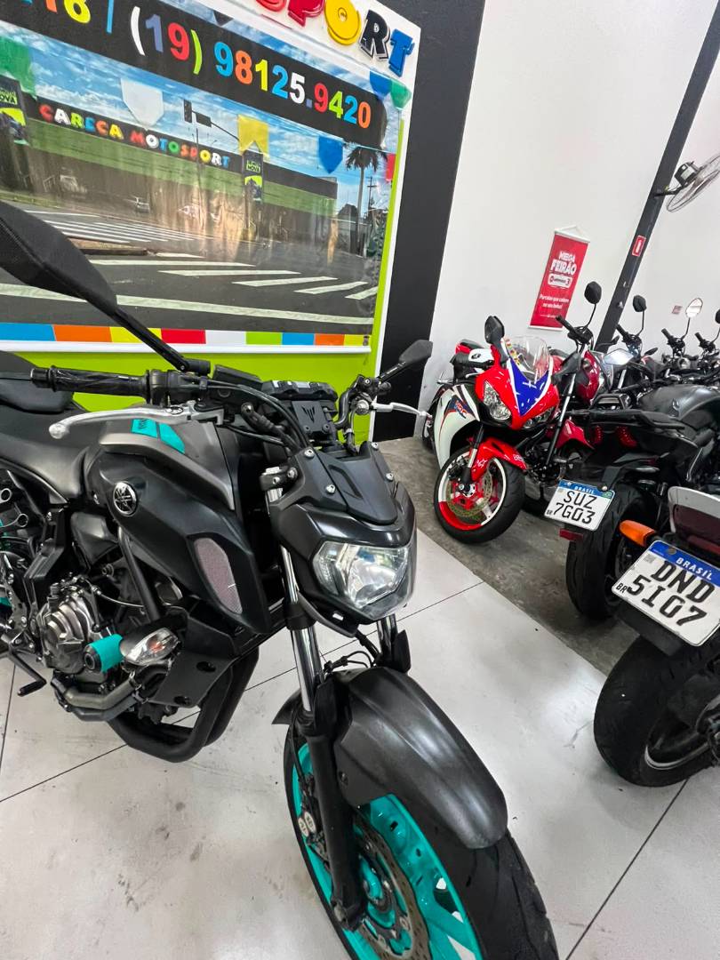 YAMAHA MT-07 ABS