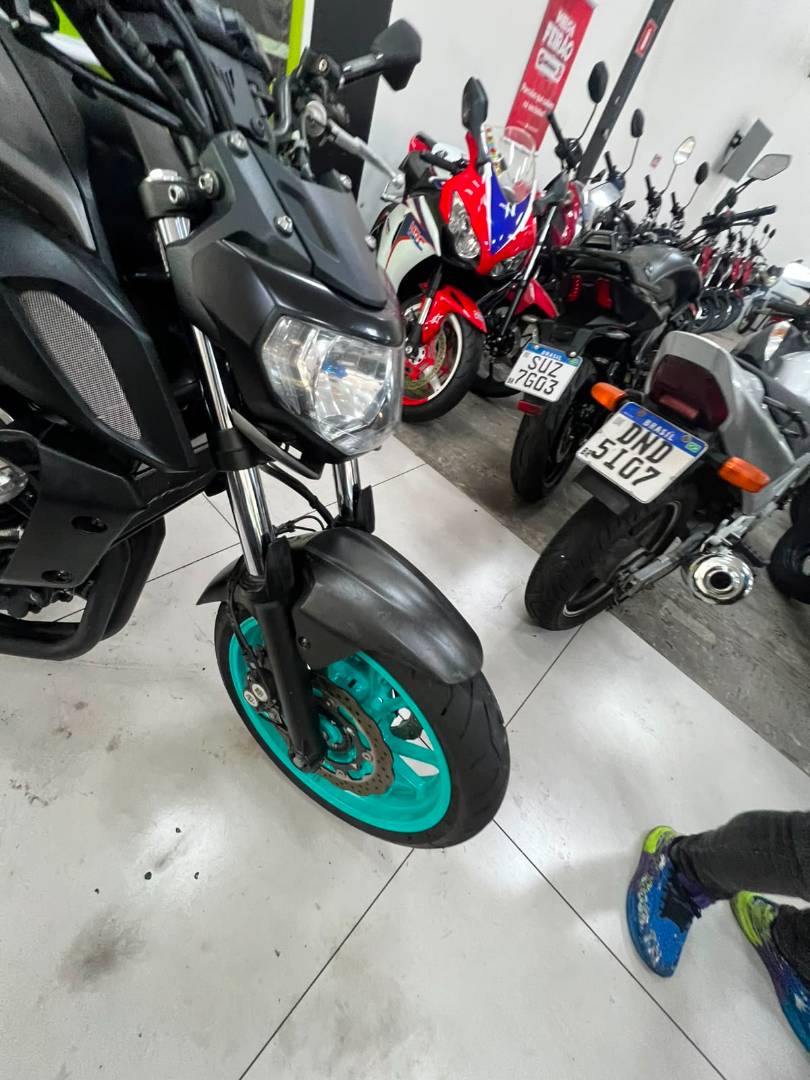 YAMAHA MT-07 ABS