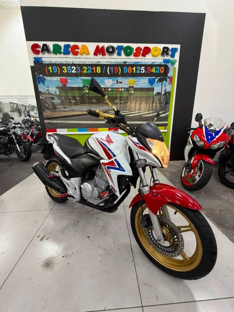 HONDA CB 300R