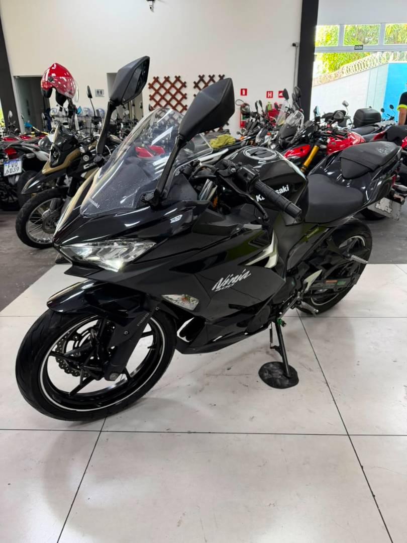 KAWASAKI NINJA 400