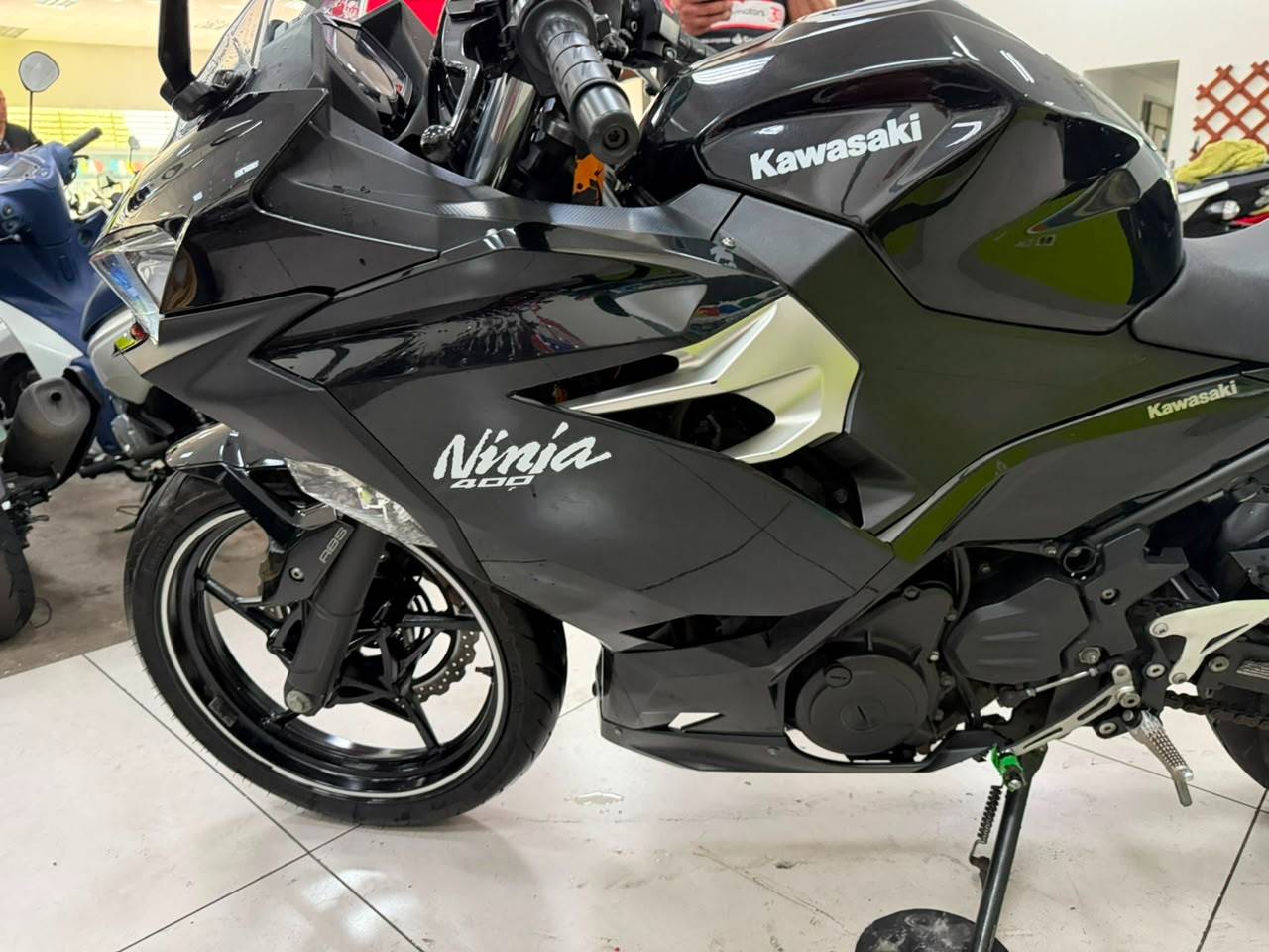KAWASAKI NINJA 400