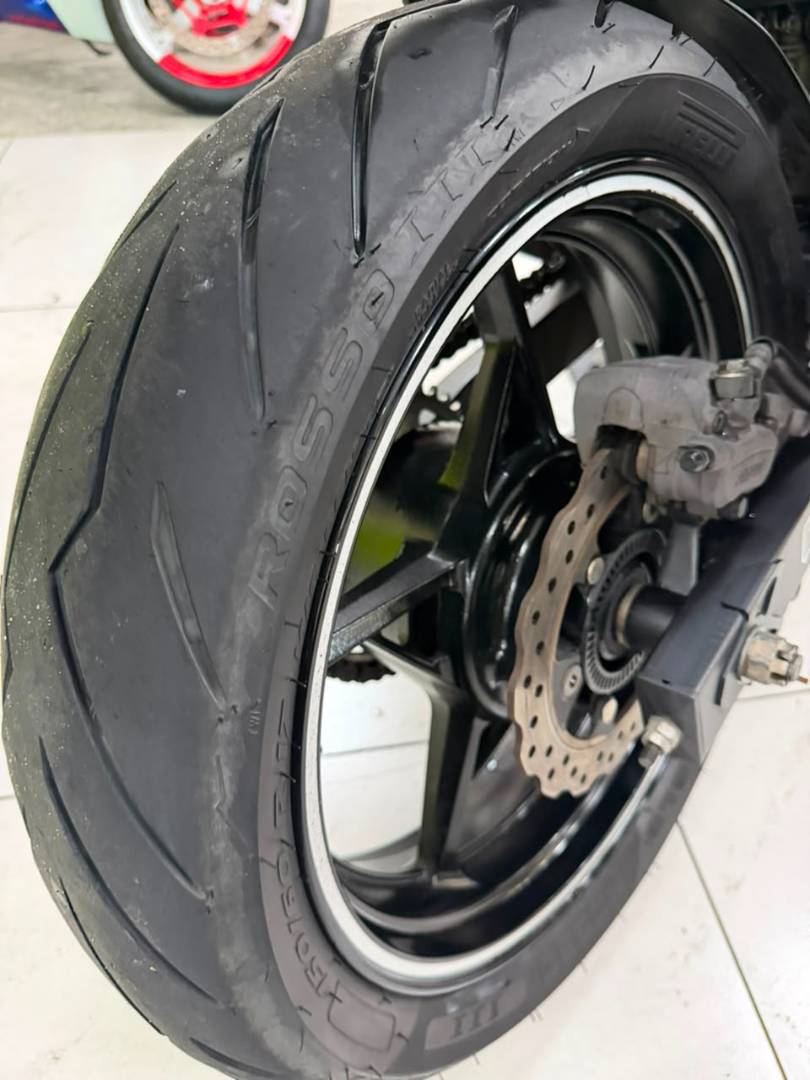 KAWASAKI NINJA 400