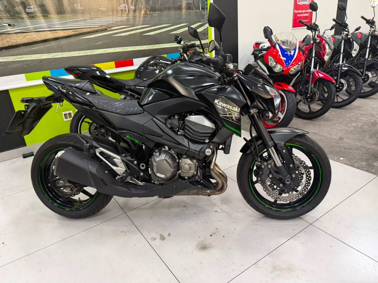 KAWASAKI Z800