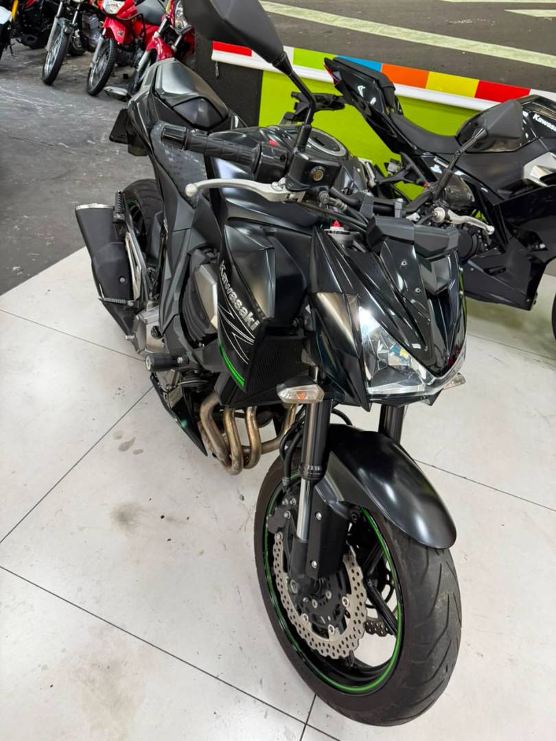 KAWASAKI Z800