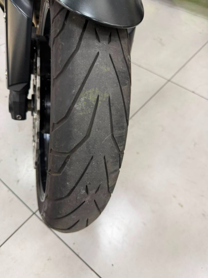KAWASAKI Z800