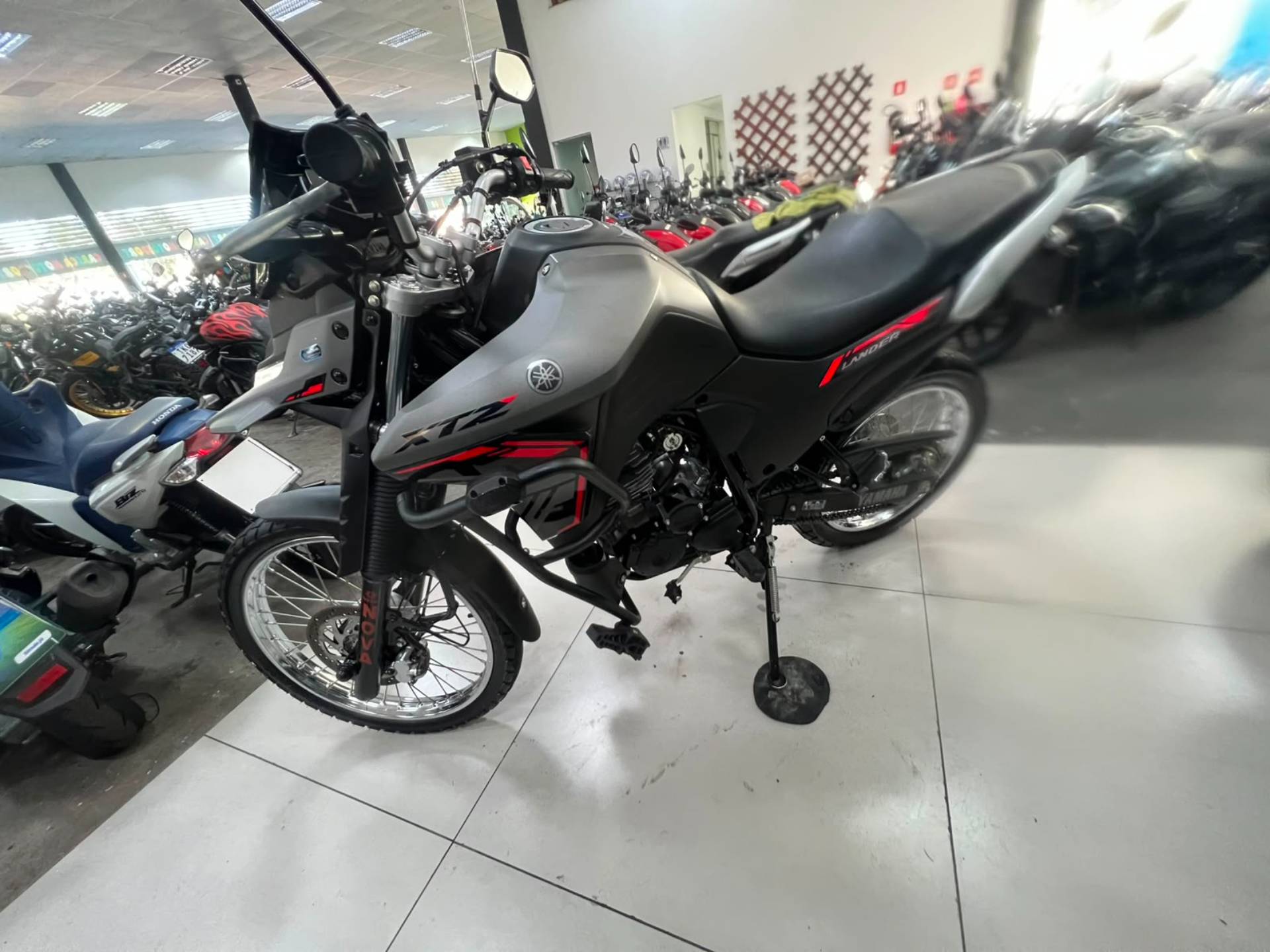 YAMAHA XTZ 250 LANDER