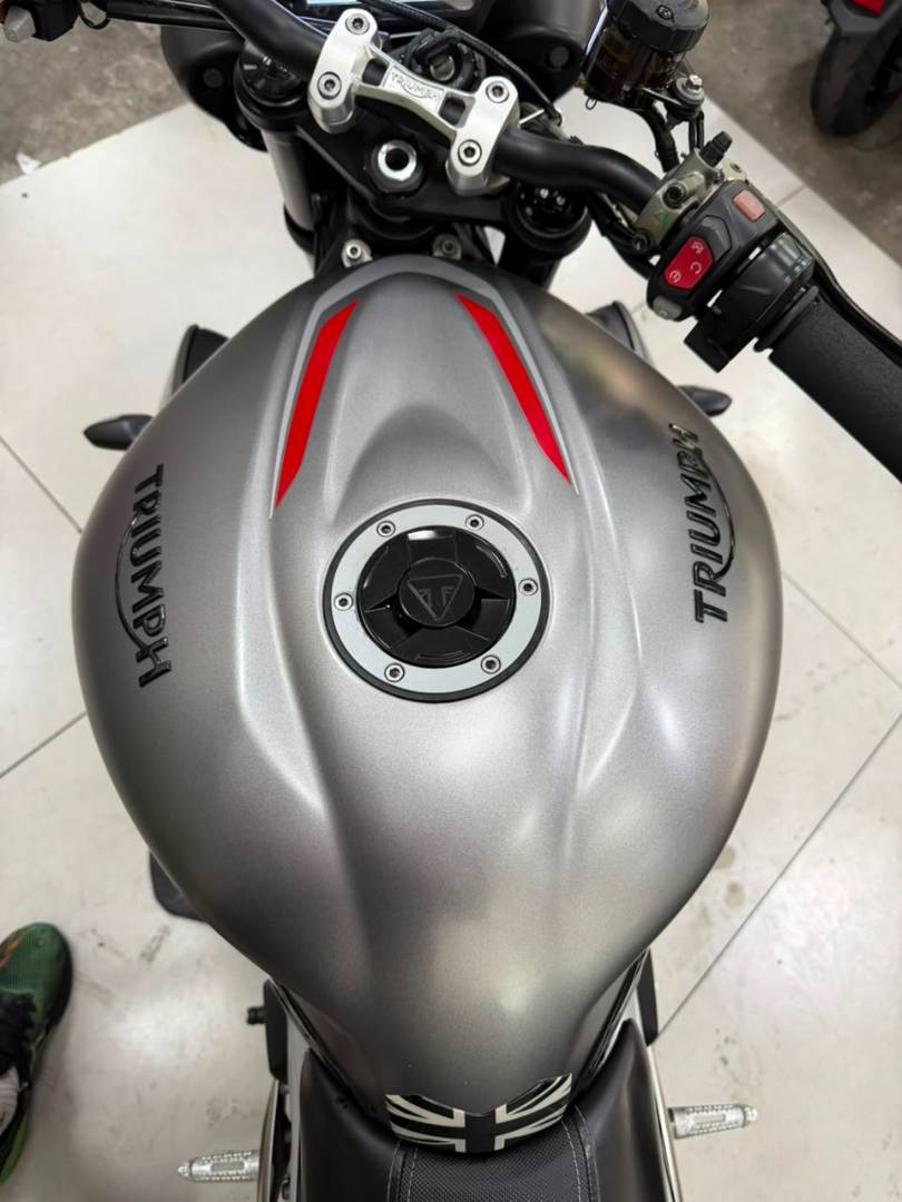 TRIUMPH STREET TRIPLE 765 RS