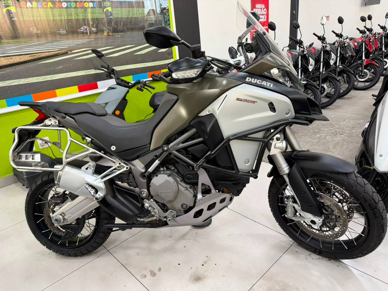 DUCATI MULTISTRADA 1200 V4 S