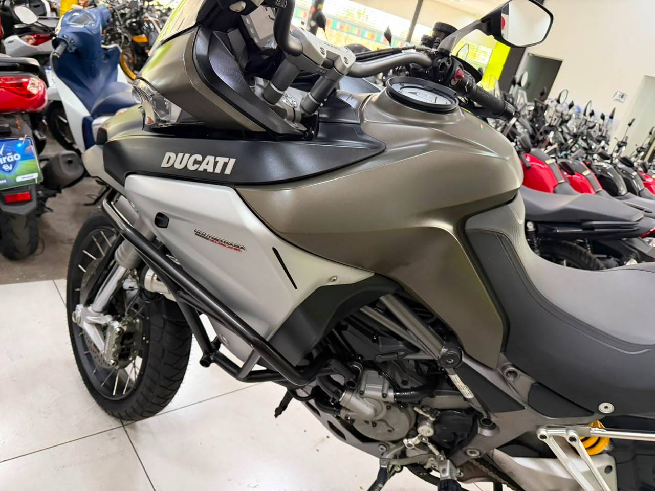 DUCATI MULTISTRADA 1200 V4 S