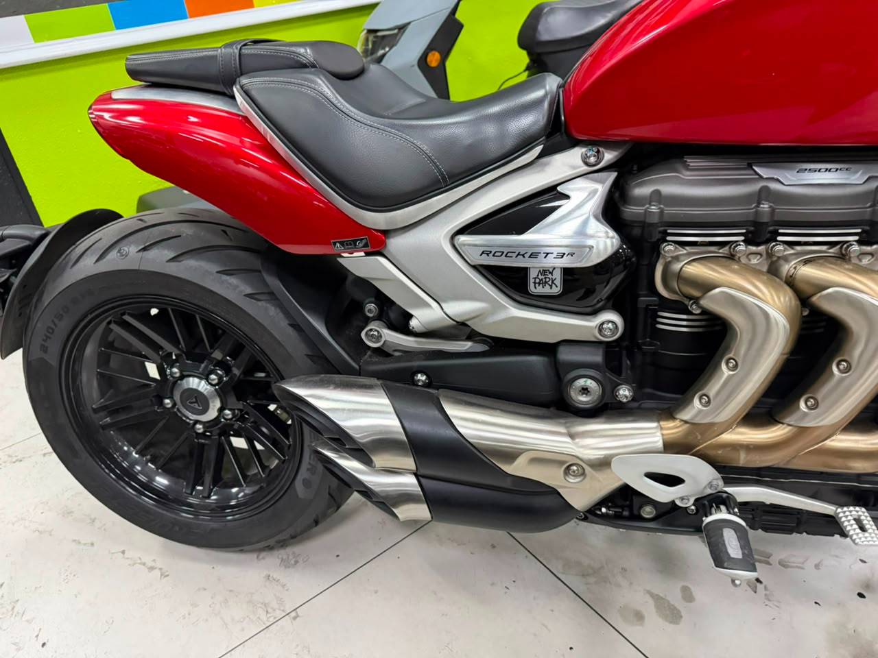 TRIUMPH ROCKET III R