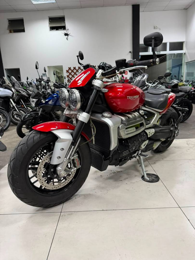 TRIUMPH ROCKET III R