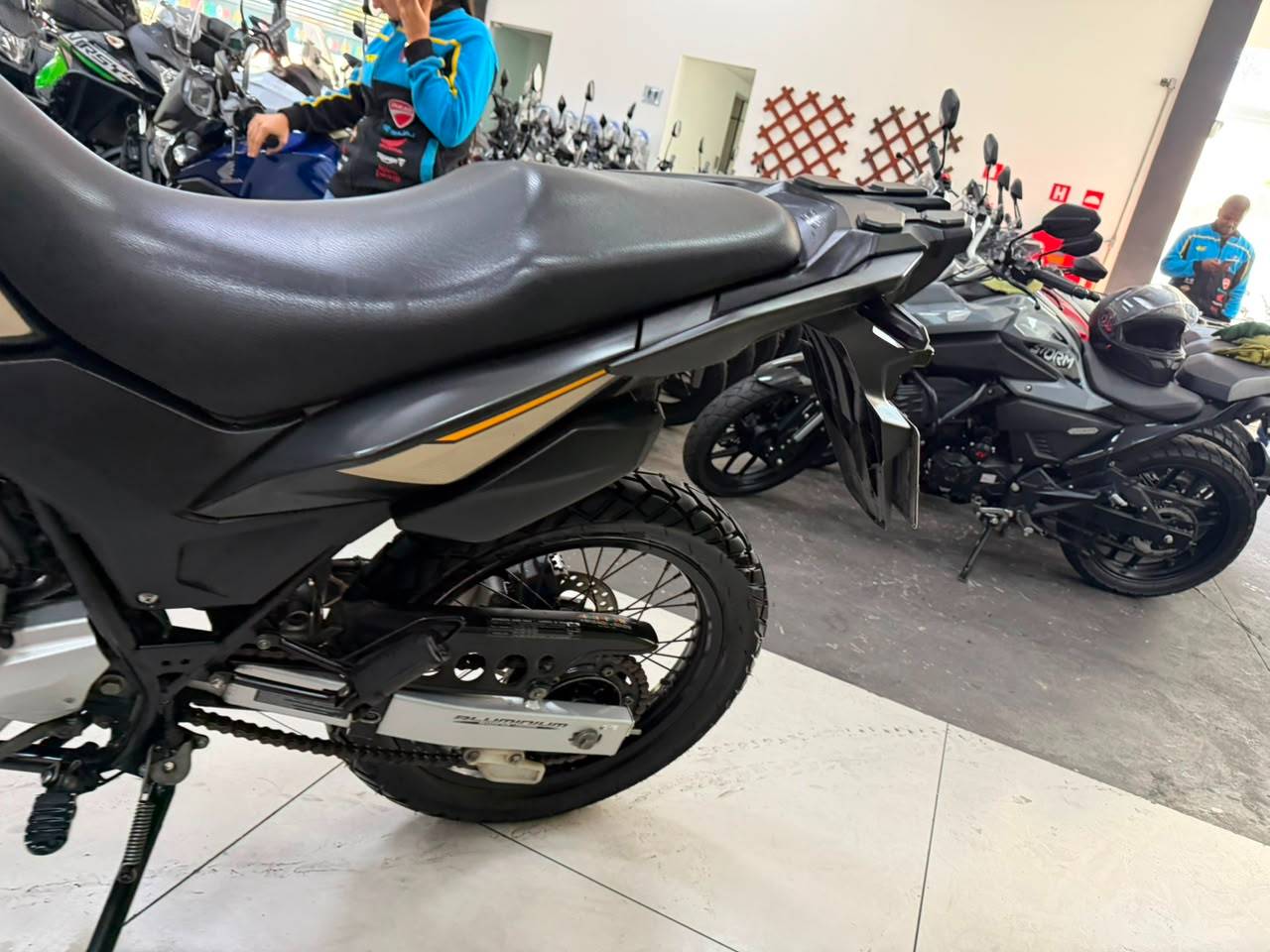 HONDA XRE 300 ADVENTURE