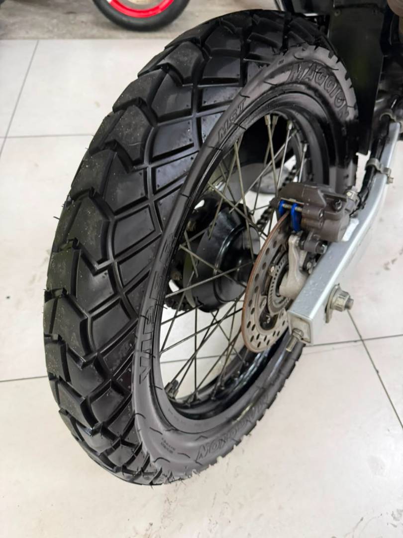 HONDA XRE 300 ADVENTURE