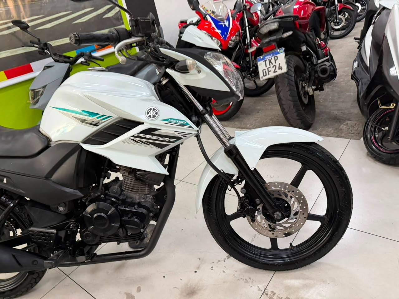 YAMAHA FAZER YS 150 SED