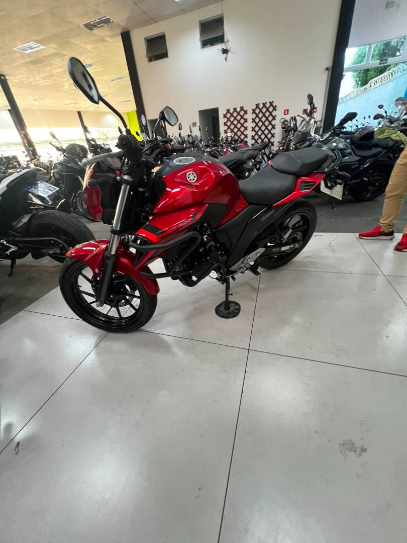 YAMAHA FZ25 FAZER ABS