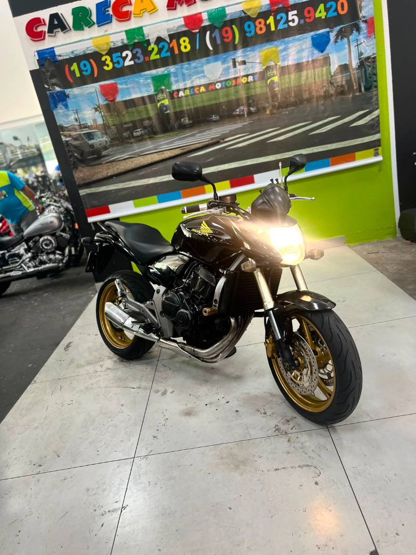 HONDA CB 600F HORNET