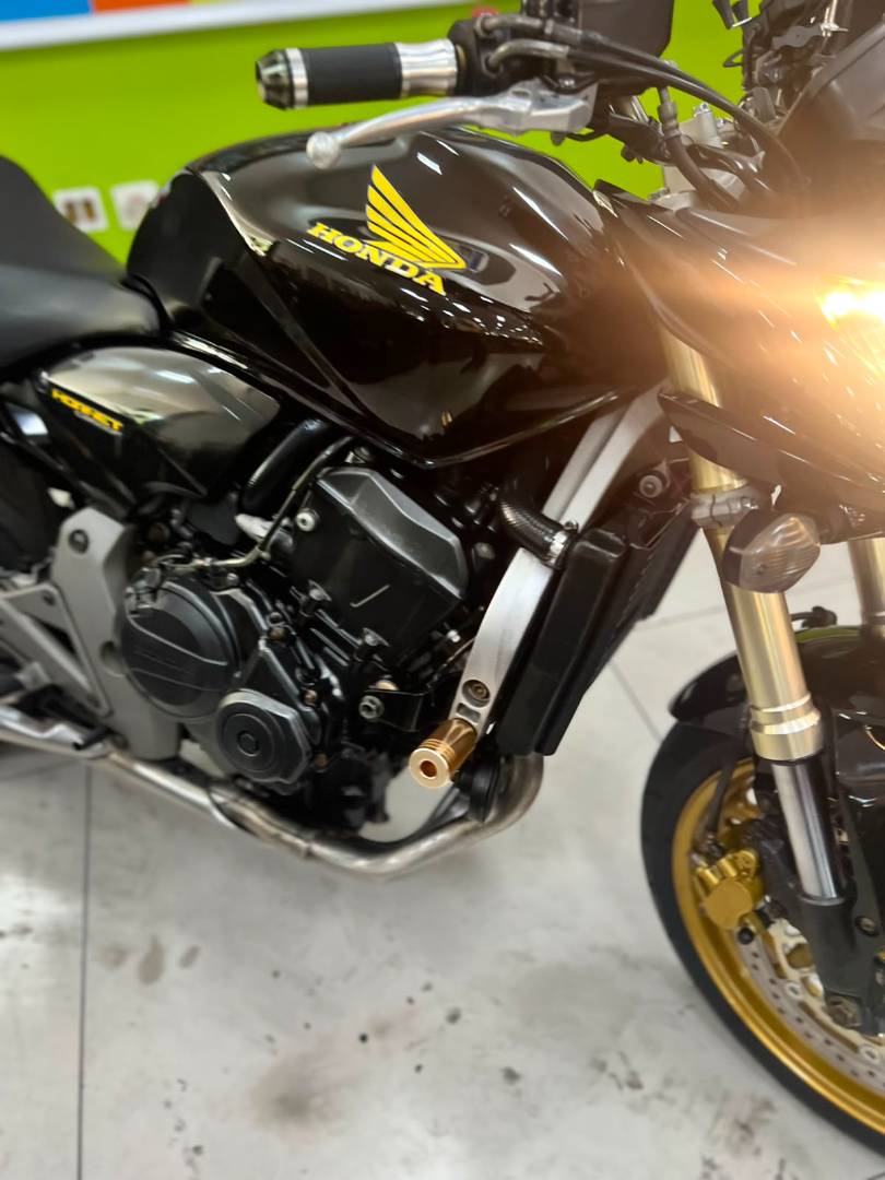 HONDA CB 600F HORNET
