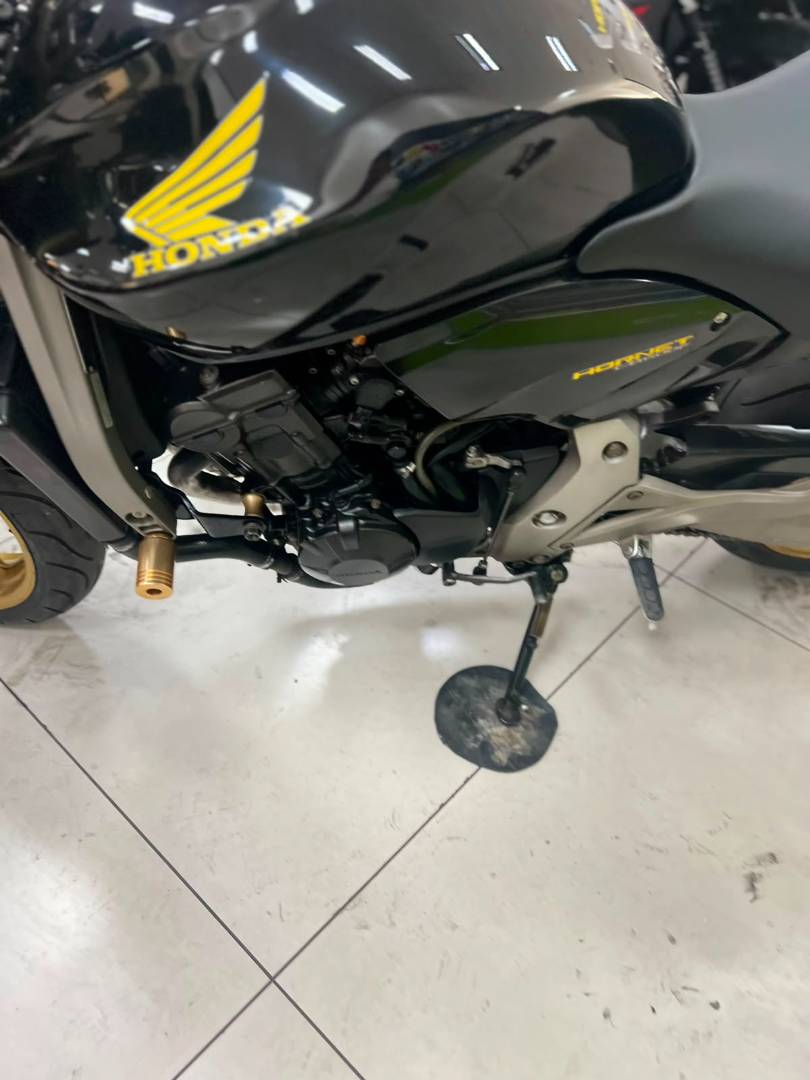 HONDA CB 600F HORNET