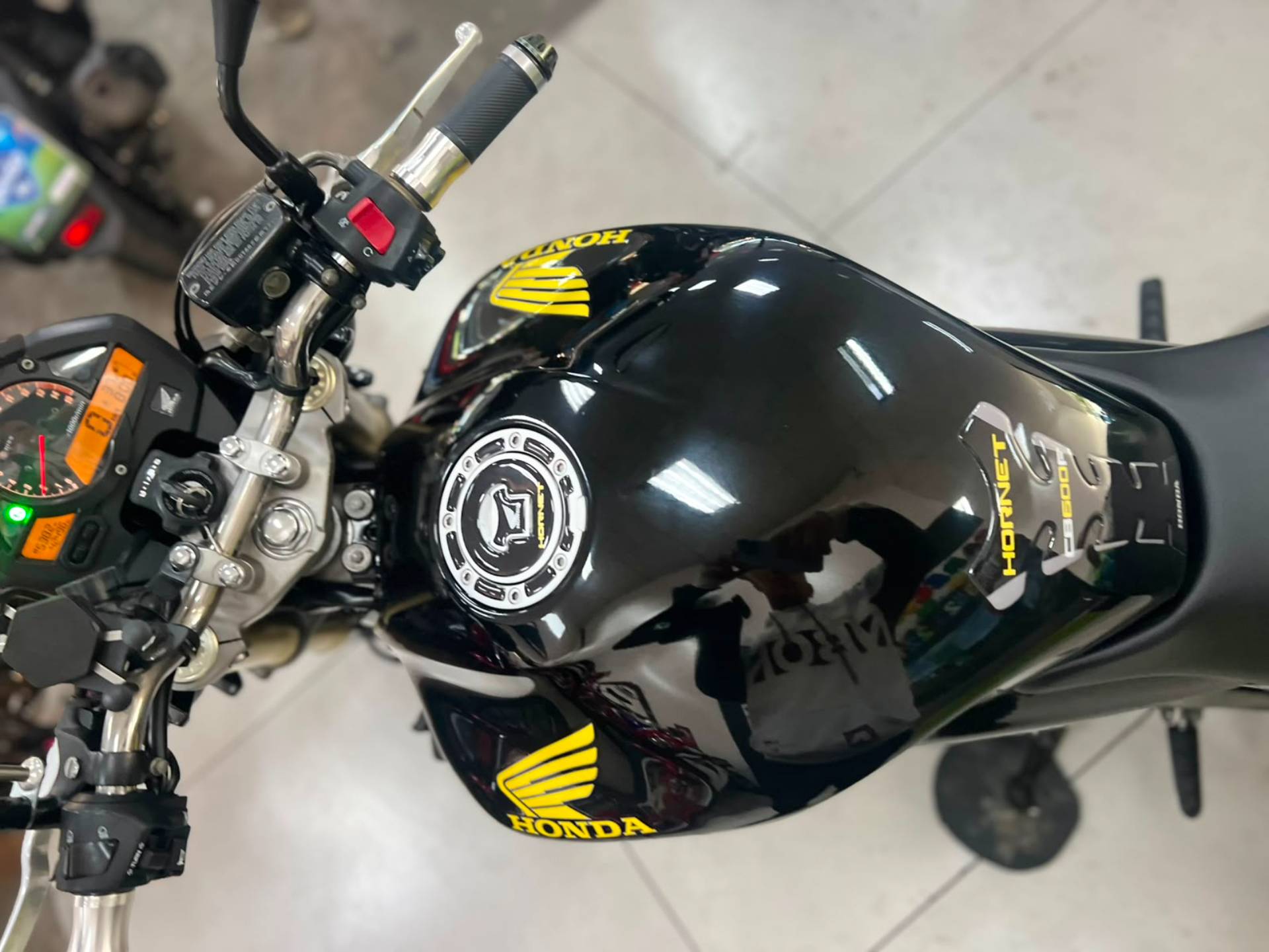 HONDA CB 600F HORNET
