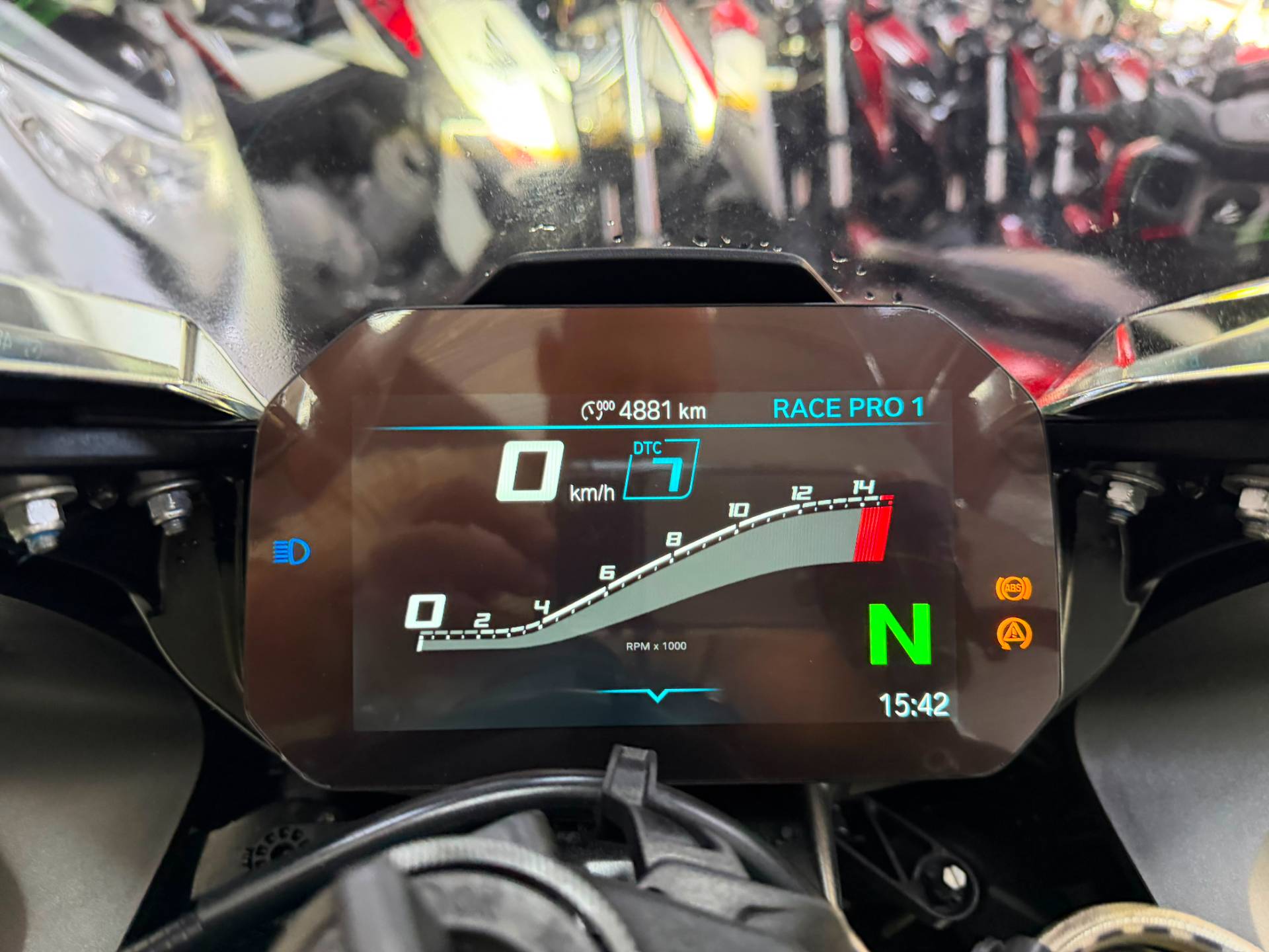 BMW S 1000 RR