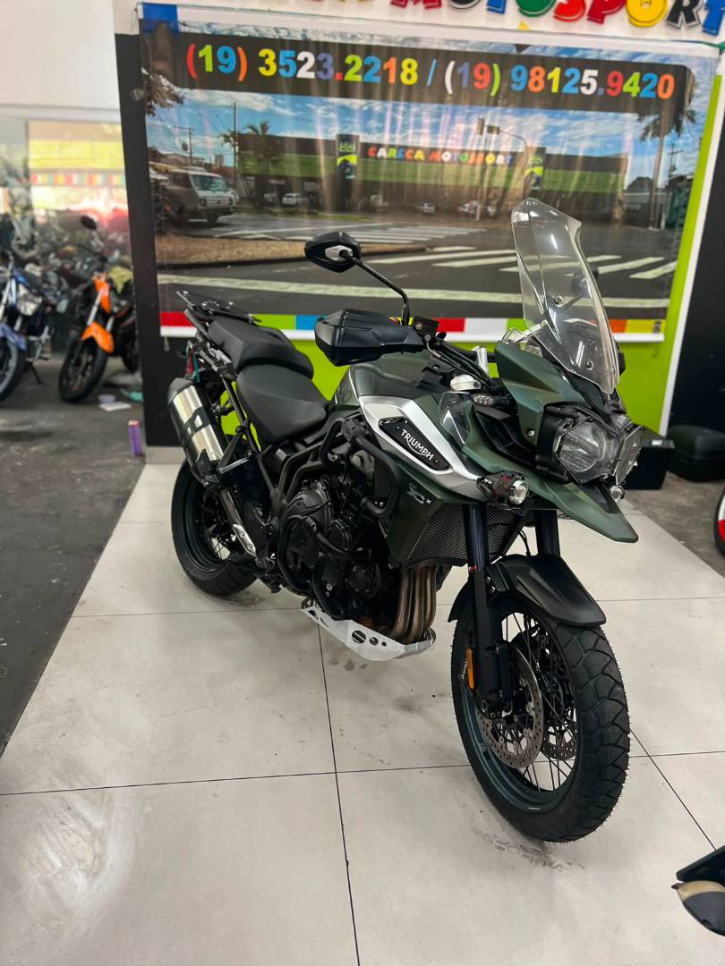 TRIUMPH TIGER 1200 XCX