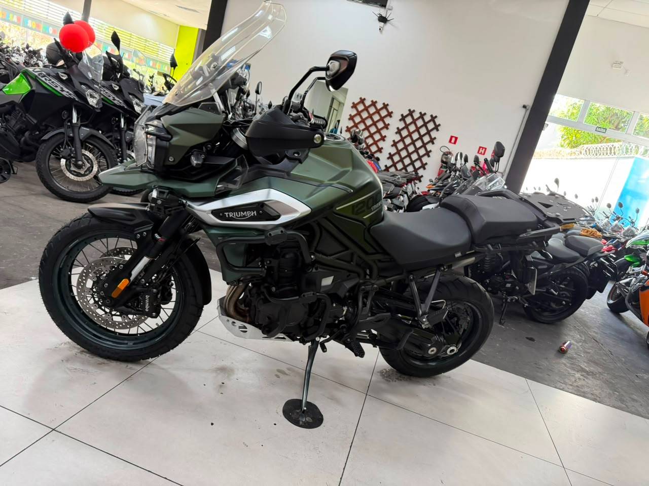 TRIUMPH TIGER 1200 XCX