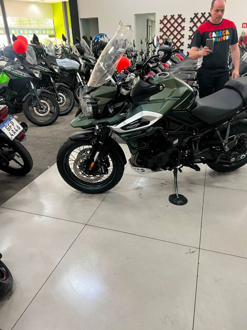 TRIUMPH TIGER 1200 XCX