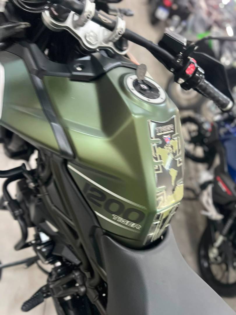 TRIUMPH TIGER 1200 XCX
