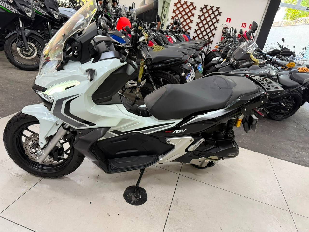 HONDA ADV 150