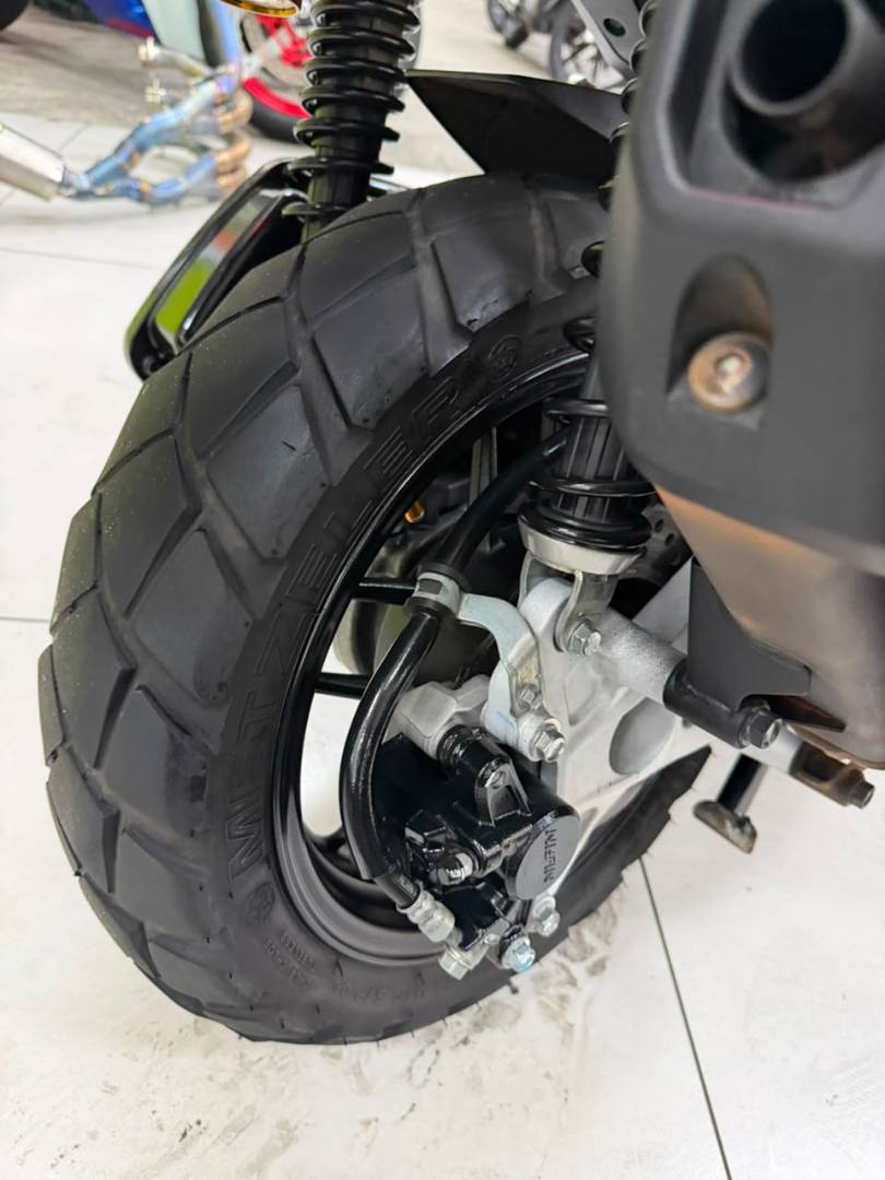 HONDA ADV 150