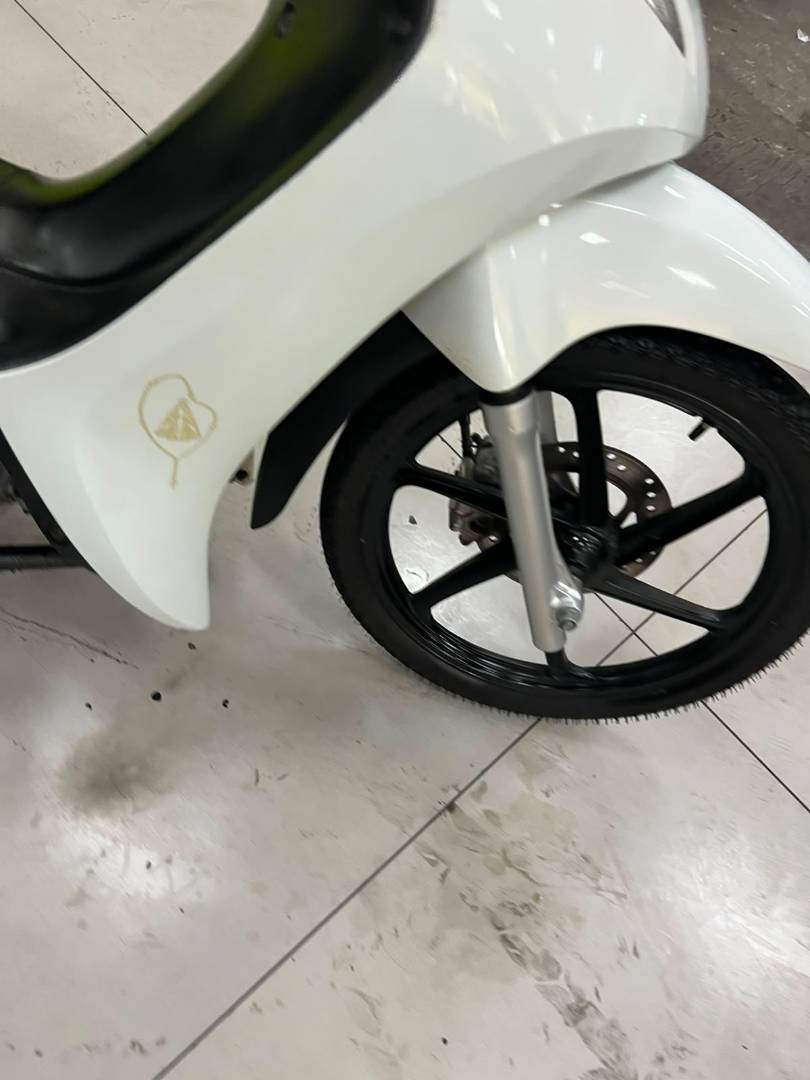 HONDA BIZ 125 EX