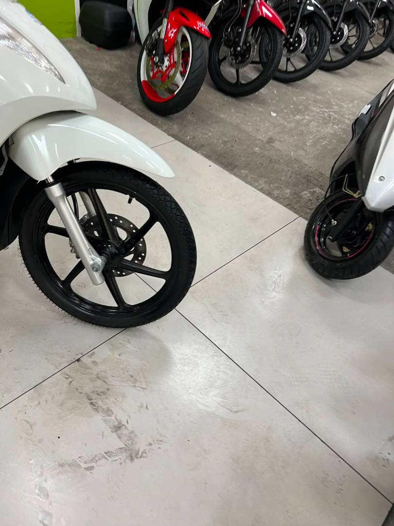 HONDA BIZ 125 EX