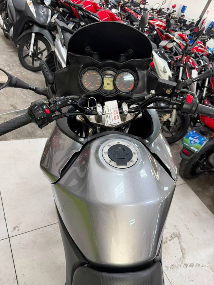 SUZUKI DL 650 V STROM