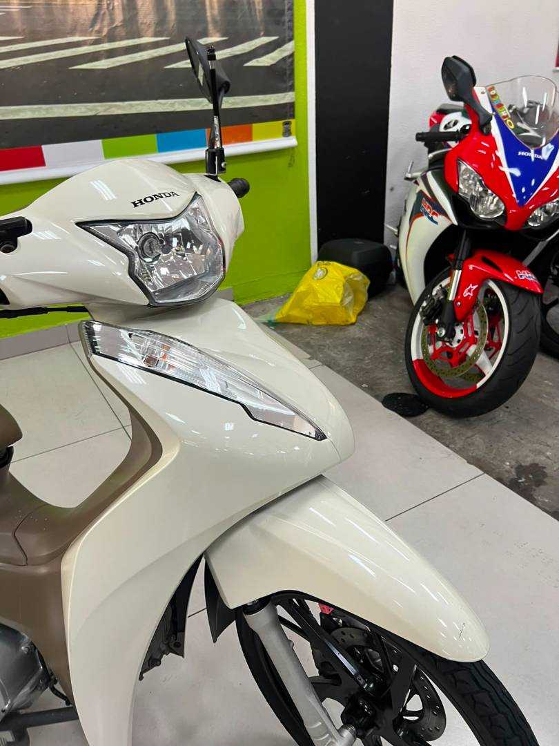 HONDA BIZ 125 EX